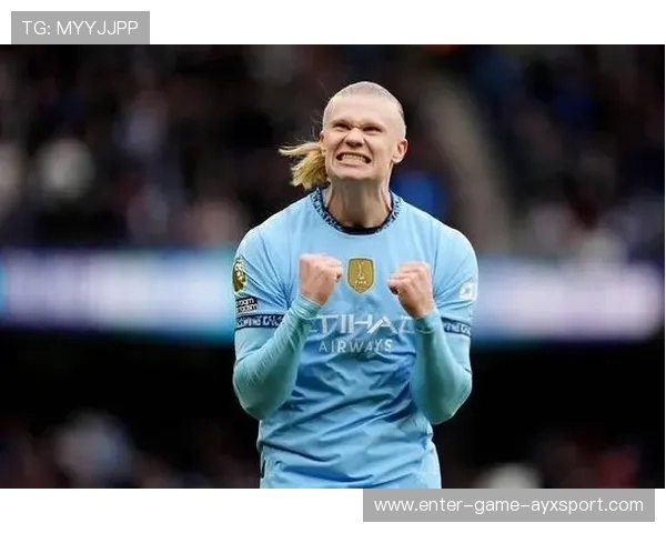 曼城哈兰德回身抽射再下一城