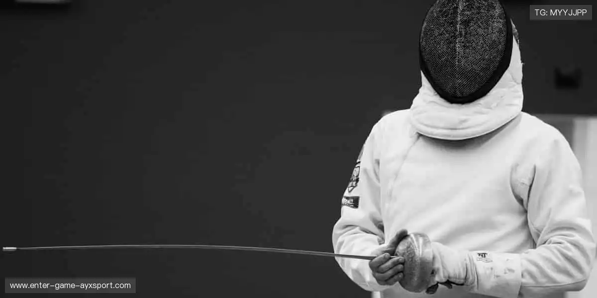 🏆 周边好物,点燃你的热爱!